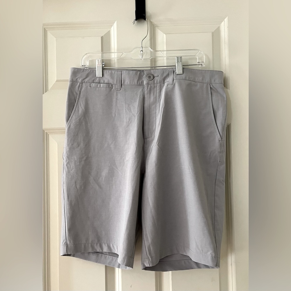 Men’s Johnnie-O Cross Country Performance Shorts Golf Activewear light gray